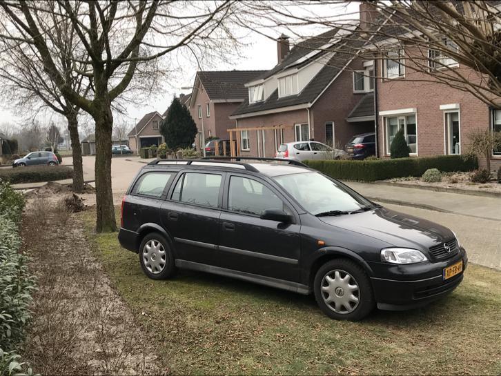 Opel Astra 1.6 I St.wgn. 1999 Zwart