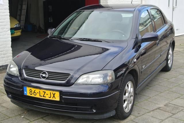 Opel Astra 1.6 Njoy elecktrische ramen airco sportvelgen tre