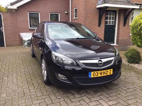 Opel Astra 1.6 Turbo Cosmo 180pk