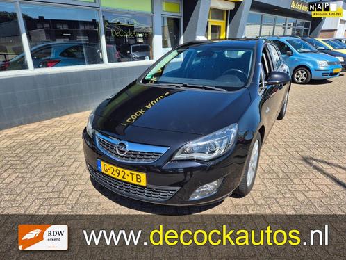 Opel Astra 1.6 Turbo CosmoAUTOMAATLEDERBOEKJES