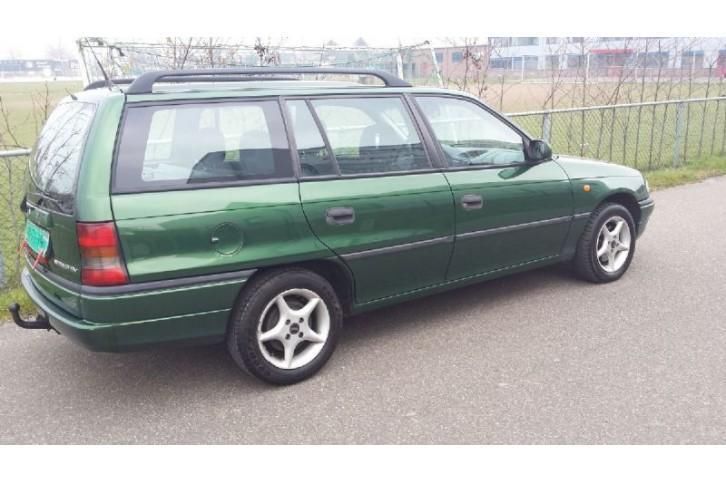 Opel Astra 1.6i-16V Edition Cool nwe apk nette auto