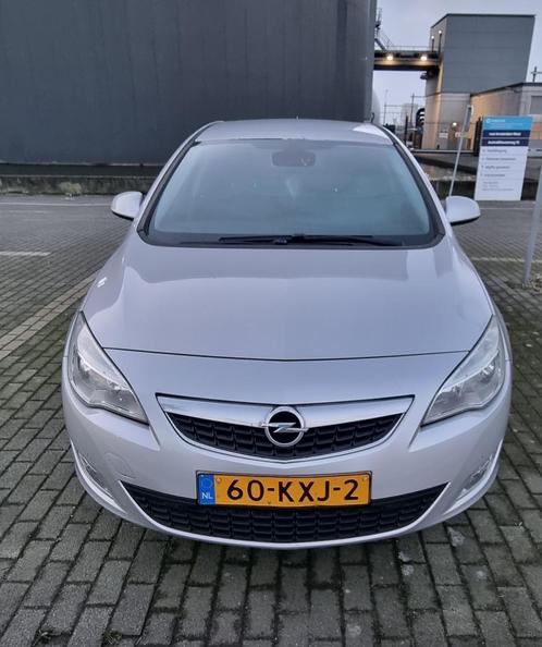 Opel Astra 1.7 Cdti 5D 2010 Grijs