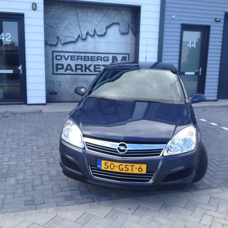 Opel Astra 1.7 Cdti 81KW 5D 2008 Grijs