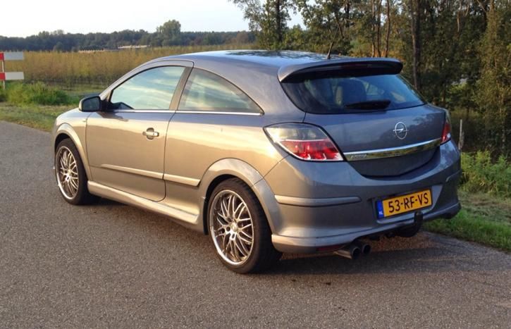 Opel Astra 1.8 cosmo opc-line zeer compleet