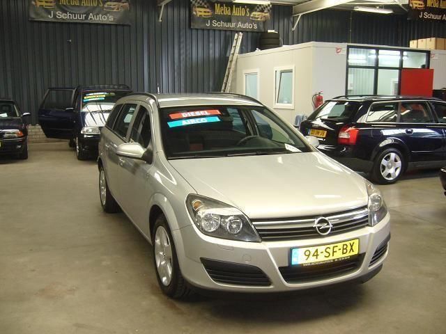 Opel Astra 1.9 CDTI 101PK 6 BAK DIESEL STATION  NAVI