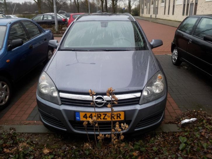 Opel Astra 1.9 Cdti 74KW St.wgn DPF 2005 Grijs Exclusive