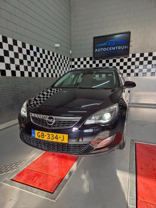 Opel Astra Cosmo 1.6  Automaat