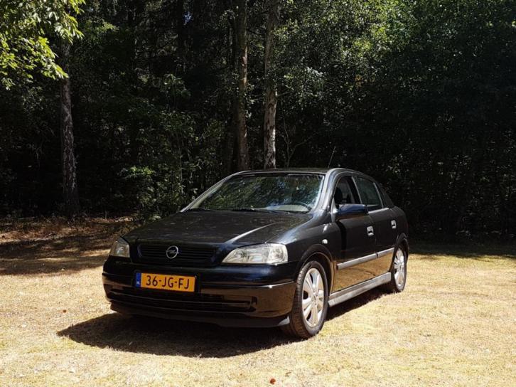 Opel Astra G 1.6 uit 2002 Zwart - - - 14 MAANDEN APK