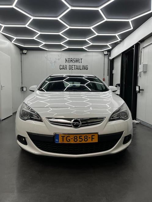 Opel Astra GTC 1.4 T 101PK SampS 2012 Wit