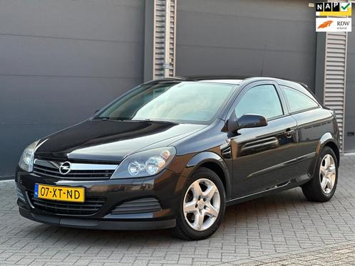 Opel Astra GTC 1.6 EDITION, AIRCO, NAVIGATIE, 144000 KM, NED