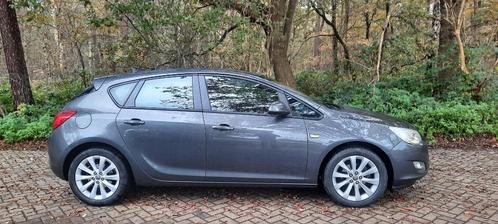 Opel Astra J Anniversary 2013 - 170 PK 