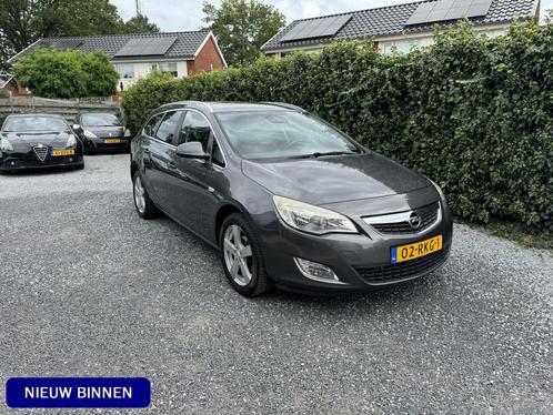 Opel Astra Sports Tourer 1.4 Cosmo  Navi  Autom. Airco  C