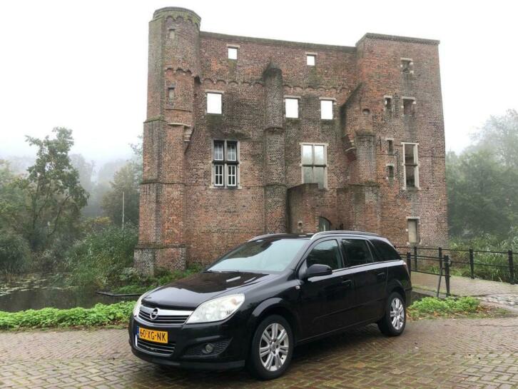 Opel Astra Wagon 1.6 Executive AIRCO, NAVIGATIE, APK TM 19-