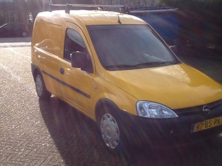 Opel Combo 1.3 CDTI bj 2005 trekhaak dakdragers