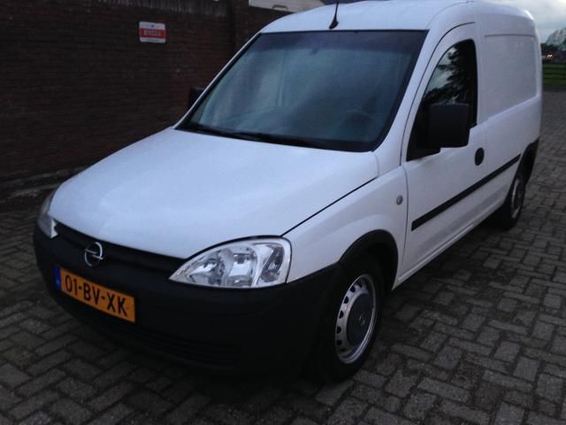 Opel Combo 1.3 CDTi BJ 2006