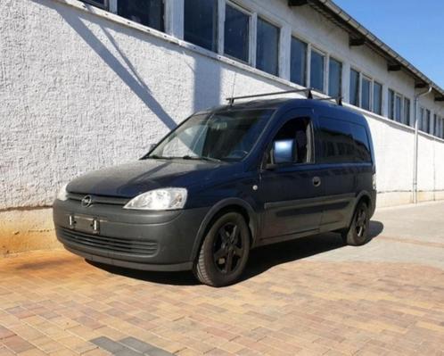 Opel combo C Van Transporter ( Bus )