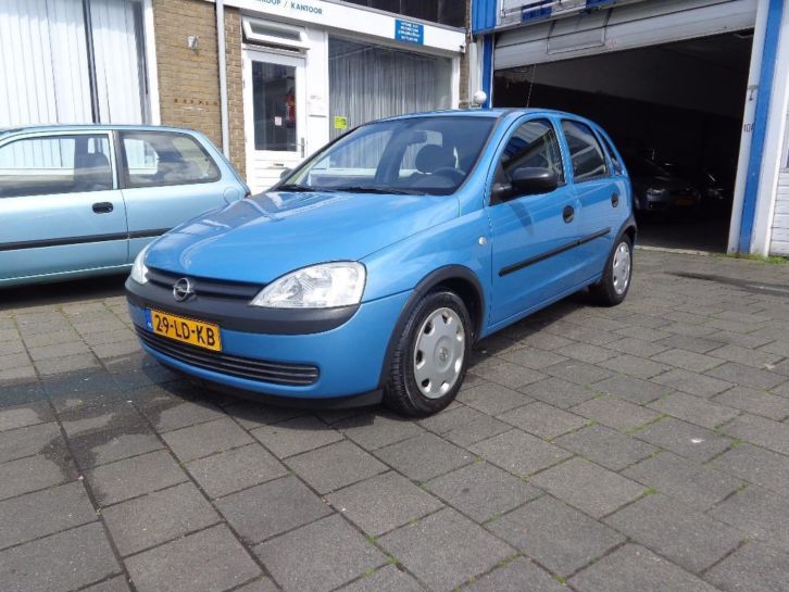 Opel Corsa 1.0 12V 5D 2002 5-deurs met stuurbekrachtiging