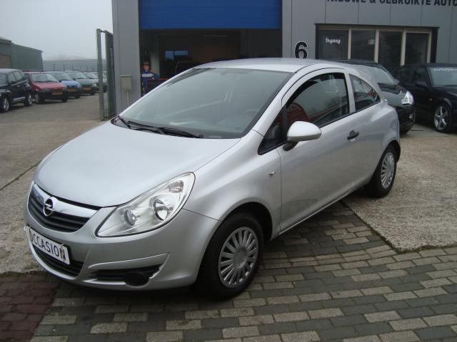 Opel Corsa 1.0-12V Essentia BJ08 3DRS ST,BEKR, NWE APK