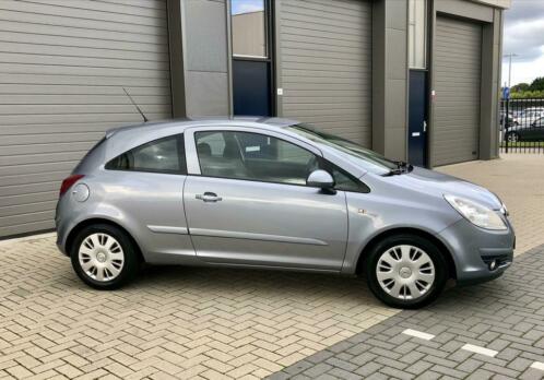 Opel Corsa 1.2 16V 3D 2007 AIRCOPARKEERSENSOREN