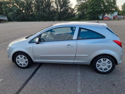 Opel Corsa 1.2 16V 3D WR 2008 Grijs