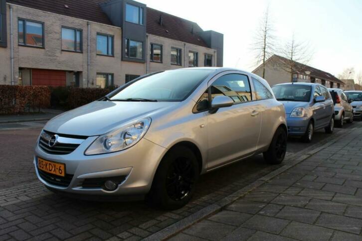 Opel Corsa 1.2 16V 3D WR 2009 Grijs