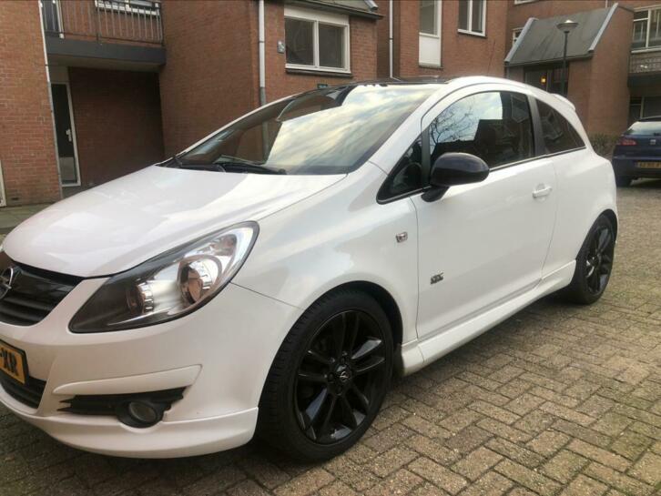 Opel Corsa 1.2 16V 3D WR 2009 Wit Opc Line