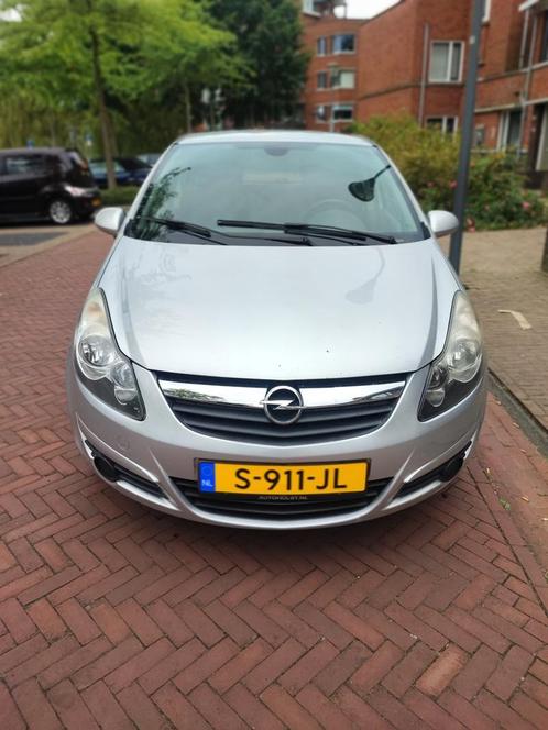 Opel Corsa 1.2 16V 5D 2010 Grijs