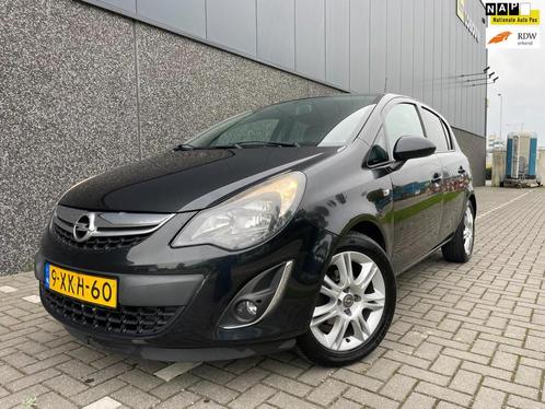 Opel Corsa 1.2-16V BlitZNieuwe APK en beurtNAViPDCCruise