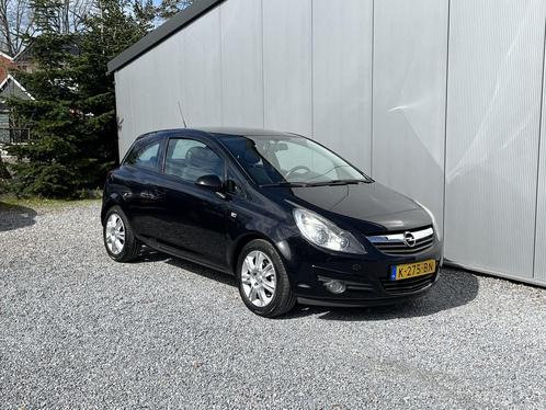 Opel Corsa 1.2-16V Cosmo  Airco  Cruise Control  LMV  Ha