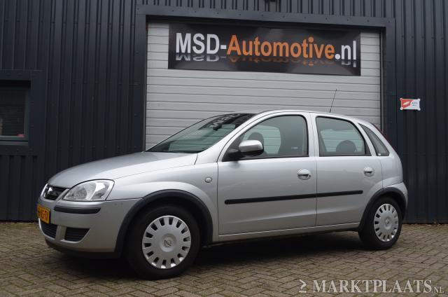 Opel Corsa 1.2-16V Enjoy  5 deurs  NAP  2004  Elek.Pakket  