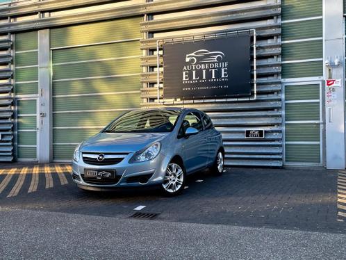 Opel Corsa 1.2 Cosmo AIRCO AUX Cruise Control EEN PLAATJE