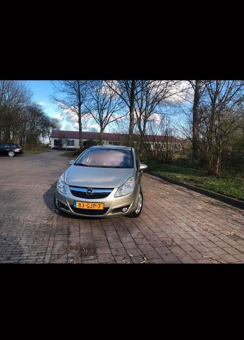 Opel Corsa 1.4 16V 5D 2008 Beige