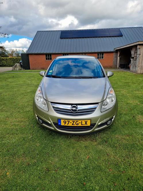 Opel Corsa 1.4 16V 5D 2008 Beige