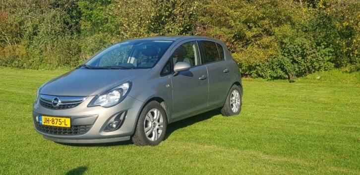 Opel Corsa 1.4 16V 5D 2014 Grijs