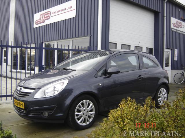 Opel Corsa 1.4-16V Business 