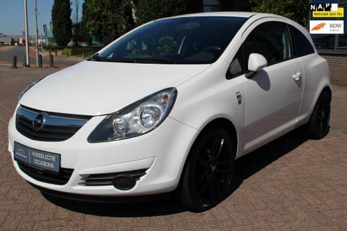 Opel Corsa 1.4 16V COLOR EDITION WIT CRUISE CONTROLE