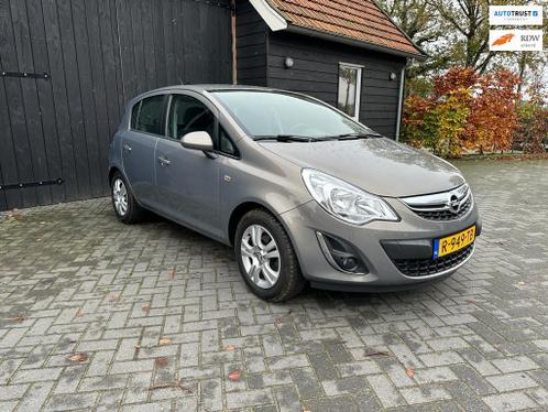 Opel Corsa 1.4-16V Design Edition