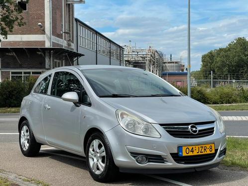 Opel Corsa 1.4-16V White Edition  NL amp NAP  APK 11-2024