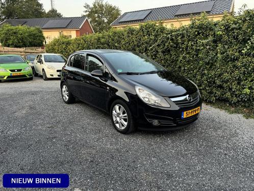 Opel Corsa 1.4-16V x27111x27 Edition  Airco  Cruise Control 