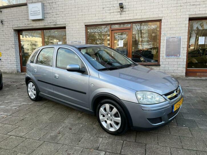 Opel Corsa 1.4 5Deurs 2006 Grijs airco apk silverline beurt