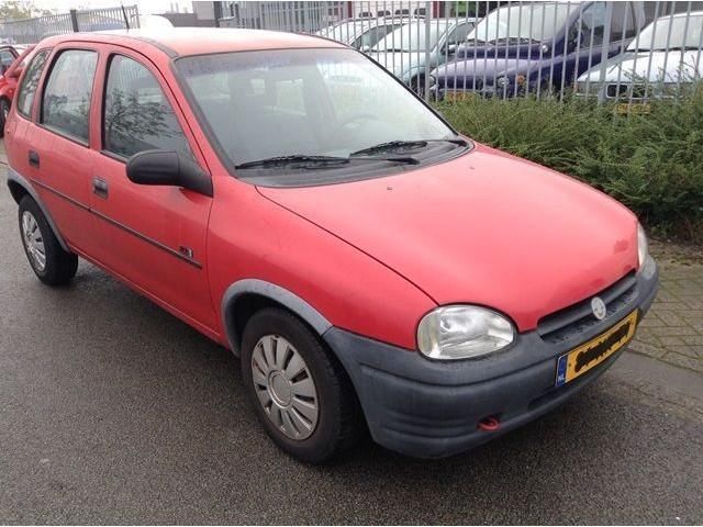 Opel Corsa 1.4i eco (bj 1996)