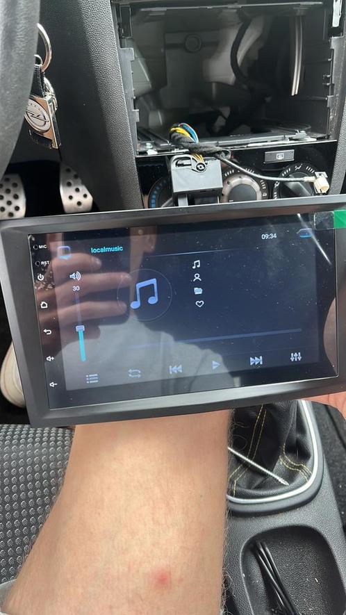 Opel Corsa navigatie Android