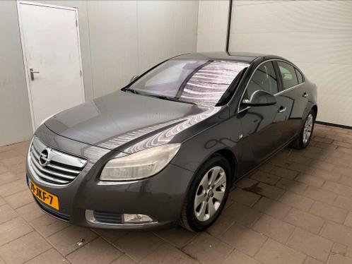 Opel Insignia 1.8  Dealer OH  Navi  PDC  Trekhaak 
