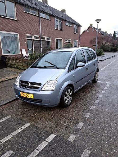 Opel Meriva 1.6 16V 2005 Grijs Enigste met zo weinig km 