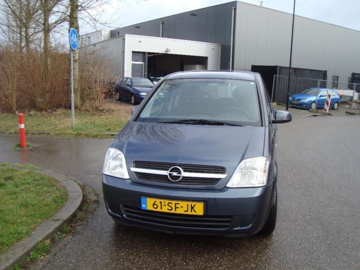 Opel Meriva 1.6 16V Easytronic 2005 Grijs