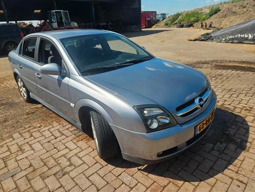 Opel Vectra 2.2 16V SDN AUT 2005 Grijs