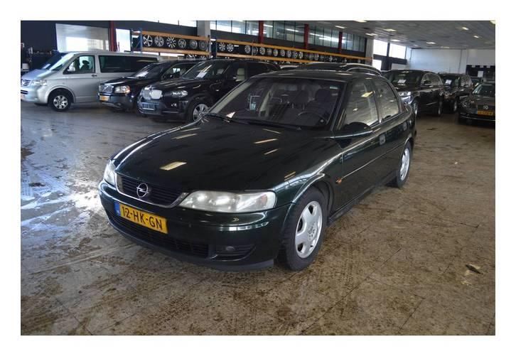 Opel Vectra 2.2 DTR