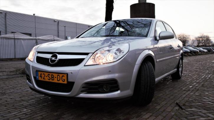 Opel Vectra GTS 1.8 16V Grijs (Moet snel weg)