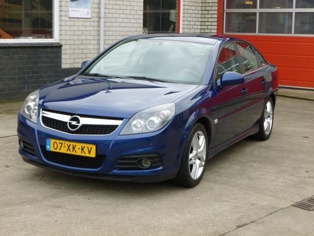 Opel Vectra GTS 1.8-16V Temptation (bj 2007)