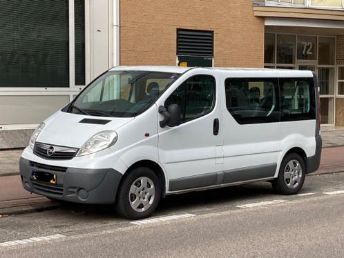Opel Vivaro, nine seats, low km